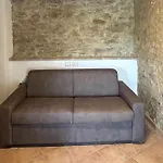 2 Bedroom Cozy In