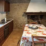 2 Bedroom Cozy In Apartment Arcidosso