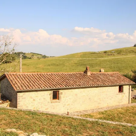 2 Bedroom Cozy In
