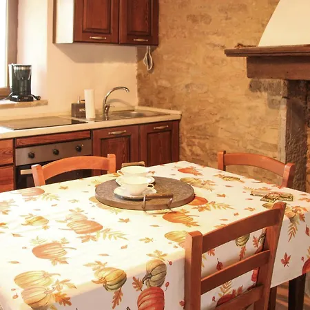Apartment 2 Bedroom Cozy In Arcidosso